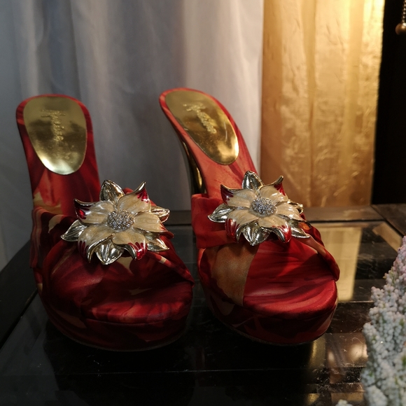 Mules by Marciano.Heels shoes. - Picture 11 of 11